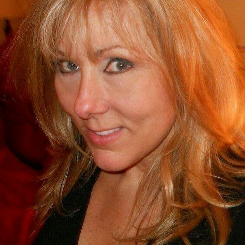 Meet your Posher, Sissy